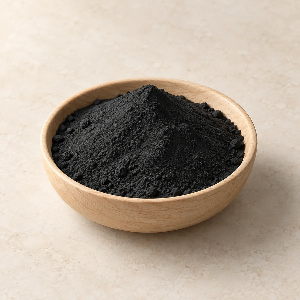 Polvere di shungite 20 micron, 2 kg, su fondo chiaro